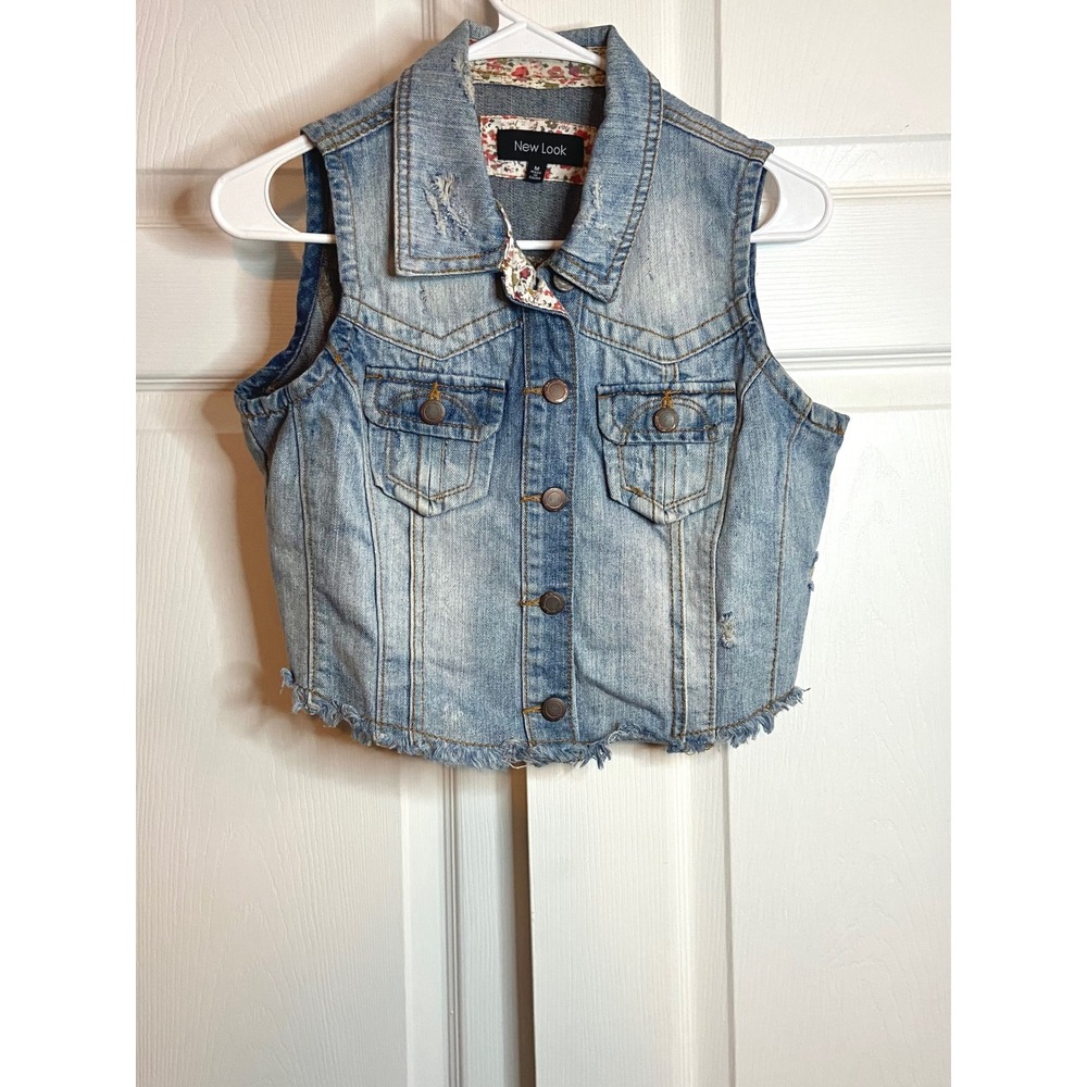 New Look Denim Vest Light Wash Distressed Floral Trim Cropped Jean Jacket Medium